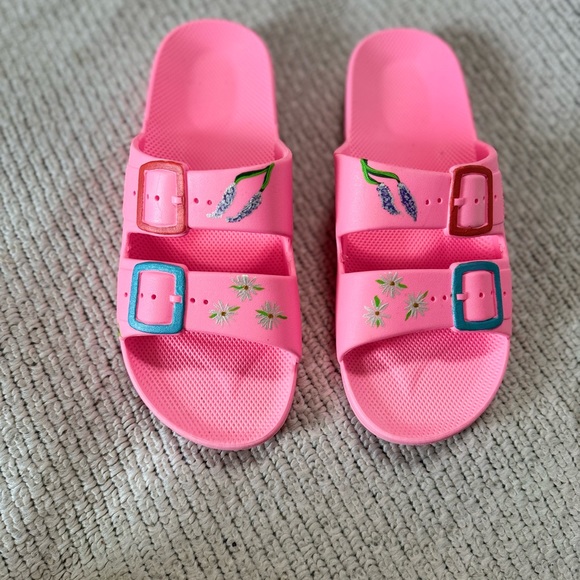 Freedom Moses sandals slide Sugar pink 39/8.5 - Picture 1 of 10